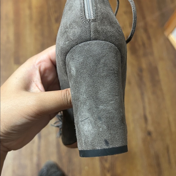 Aquazzura Wild Thing Suede Fringe Block Heel Pumps - Picture 4 of 4